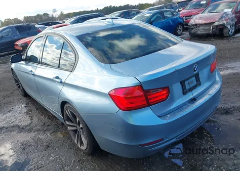 2013 BMW 328I z USA, uszkodzony, nr VIN WBA3A5G55DNP22157